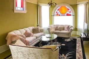 The Victorian - Bayside