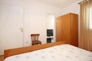 Apartments with parking space Trpanj, Peljesac - 10180