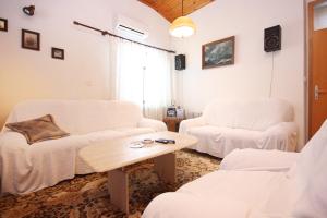 Apartments and rooms by the sea Loviste, Peljesac - 10181
