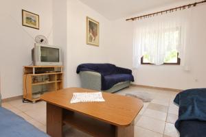 Apartments by the sea Loviste, Peljesac - 10182