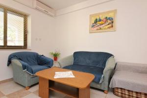 Apartments by the sea Loviste, Peljesac - 10182