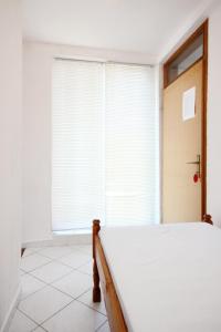 Apartments and rooms with parking space Orebic, Peljesac - 10192