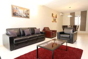 Apartments with parking space Stanici, Omis - 10324