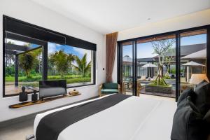 Villa Lotus Sunset by BaliSuperHost