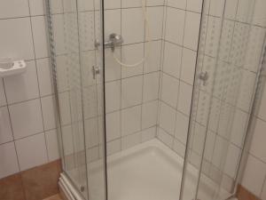 Apartments with a parking space Seget Vranjica, Trogir - 12145