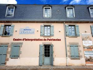 Maisons de vacances 'COTTAGE DE LA ROSERAIE' dans 'La Vallee des Peintres' : photos des chambres