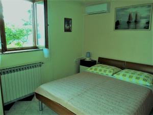 Apartments and rooms with parking space Rabac, Labin - 12368