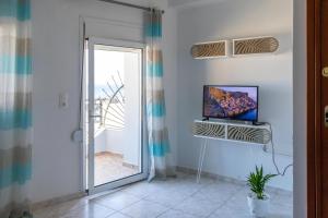 Lovely sea view apartment at the heart of the town