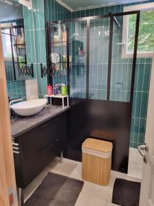 B&B / Chambres d'hotes LES CANAILLOUS 4 clos la fossette Asnelles : photos des chambres