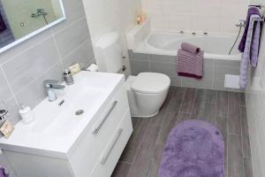 Family friendly apartments with a swimming pool Seget Vranjica, Trogir - 12476