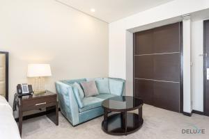 Marina Canal Views Next to Mall & Marina Promenade Studio Unit, The Address Residences, Dubai Marina by Deluxe Holiday Homes