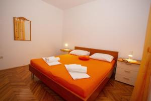 Apartments with parking space Podgora, Makarska - 12816