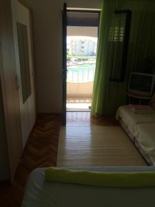 Apartments by the sea Kanica, Rogoznica - 12847