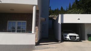 Apartments with a parking space Starigrad, Paklenica - 12939