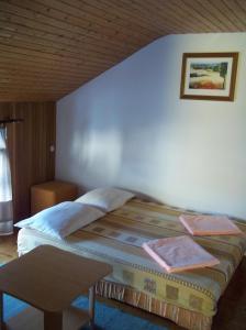 Apartments with parking space Vodice - 12926