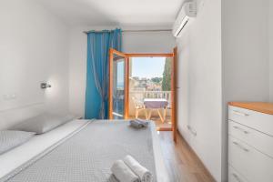 Apartments and rooms by the sea Sumartin, Brac - 13285