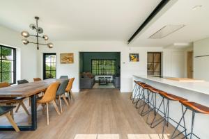 Luxe villa vlak aan bos vlotte verbinding Brugge