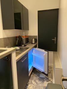 Appartements Chambre tout confort avec commodites espace repas wifi parking : photos des chambres