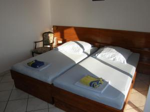 Apartments and rooms by the sea Stanici, Omis - 14782