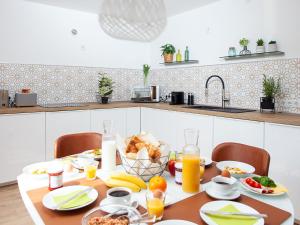 Zwick Apartments