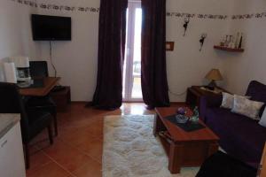 Apartments by the sea Sucuraj, Hvar - 14866