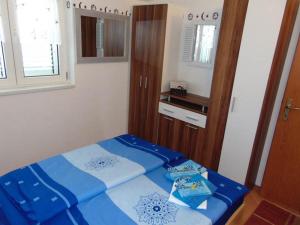 Apartments by the sea Sucuraj, Hvar - 14866