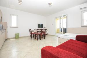 Apartments by the sea Stara Novalja, Pag - 14883