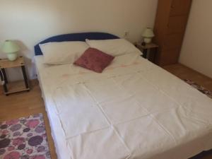 Apartments with a parking space Okrug Gornji, Ciovo - 14912