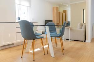 The Modern 1385 Apartment