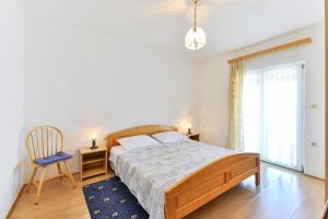 One-Bedroom Apartment with Terrace and Sea View room in Apartment Tkon 336b