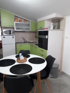 Family friendly seaside apartments Nevidjane, Pasman - 325