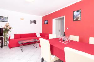 Apartments by the sea Cove Pribinja, Hvar - 15083