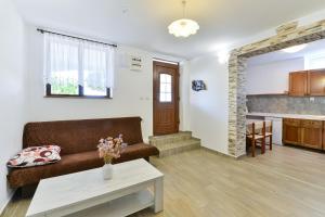 Apartments and rooms by the sea Tkon, Pasman - 336