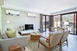 Family Apartment with superb Table Mountain Views, by ITC Hospitality