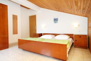 Apartments with parking space Novalja, Pag - 9419