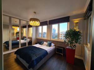 Luxury penthouse with jacuzzi