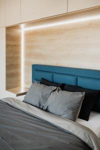 Skylark - Singapore Penthouse with Jacuzzi & Panoramic View