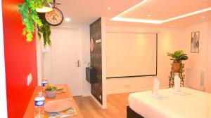 Appartements Class&SAUNA Appt 10mn Aeroport Roissy CDG : photos des chambres