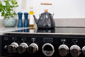 The Little Gate House