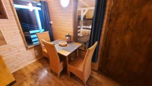 Cabana Himalaya Lodge cu ciubăr din inima munților Apuseni- masivul Buces -Vulcan