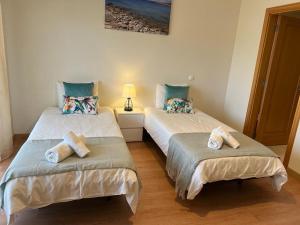 Amazing View With Pool