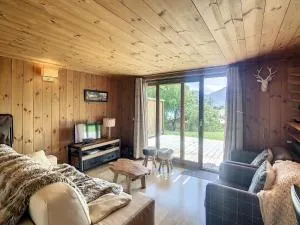 3 pièces, piscine intérieure, parking, proche centre à Combloux - FR-1-560-27 - 科尔顿