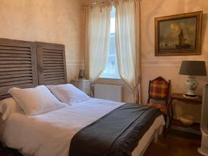 B&B / Chambres d'hotes Le pigeonnier de Saint-Loup Bed and Breakfast : photos des chambres