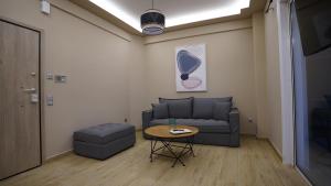 New Ventiri Suite 3, near Hilton, Athens Central, fully equipped