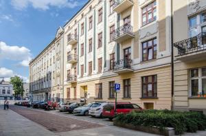 Cozy apartment on Piramowicza Street