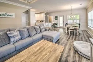 Charming Pawleys Island Home about 4 Mi to Beach! - DeBordieu