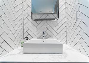 LIV The City Suites ADULTS ONLY