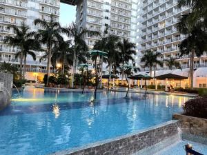 Amour Staycation Shell residences