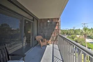 Pawleys Island Condo Retreat with Beach Access! - North Litchfield Beach
