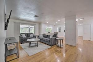 Family-Friendly Ocala Retreat 18 Mi to Dtwn!